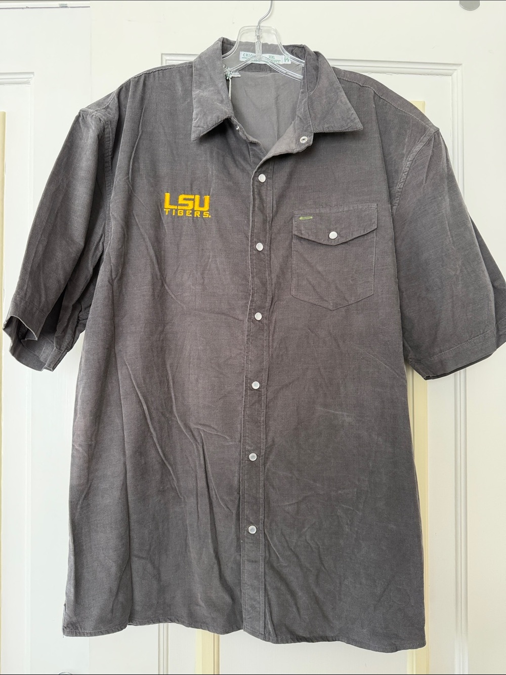 LSU Men’s Charcoal Short-Sleeve Shirt